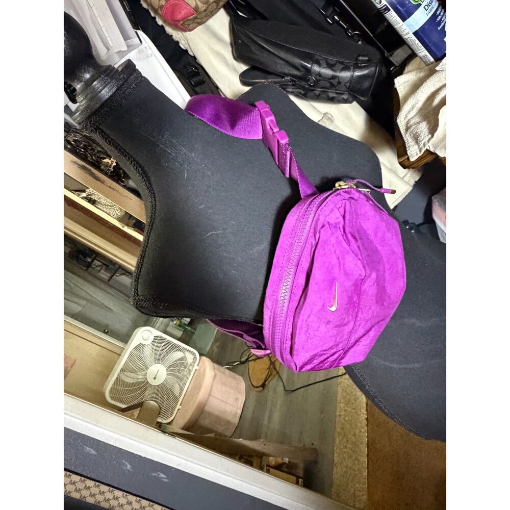 Women's Purple Nike Adult Aura Fanny Pack